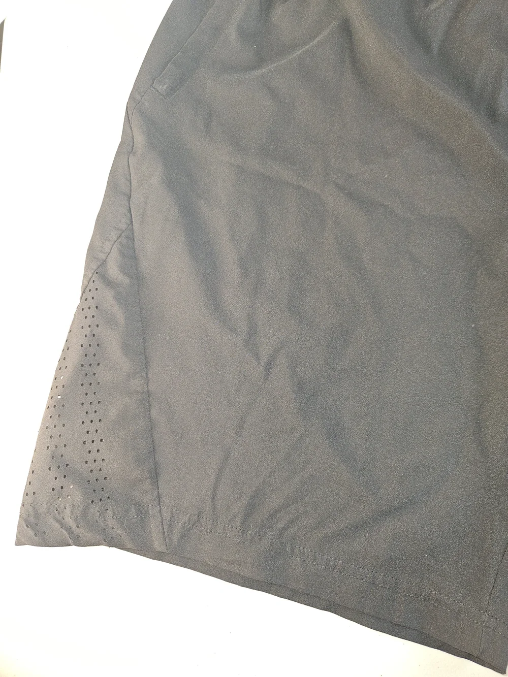 Adidas Men’s Black Athletic Shorts Size MEDIUM